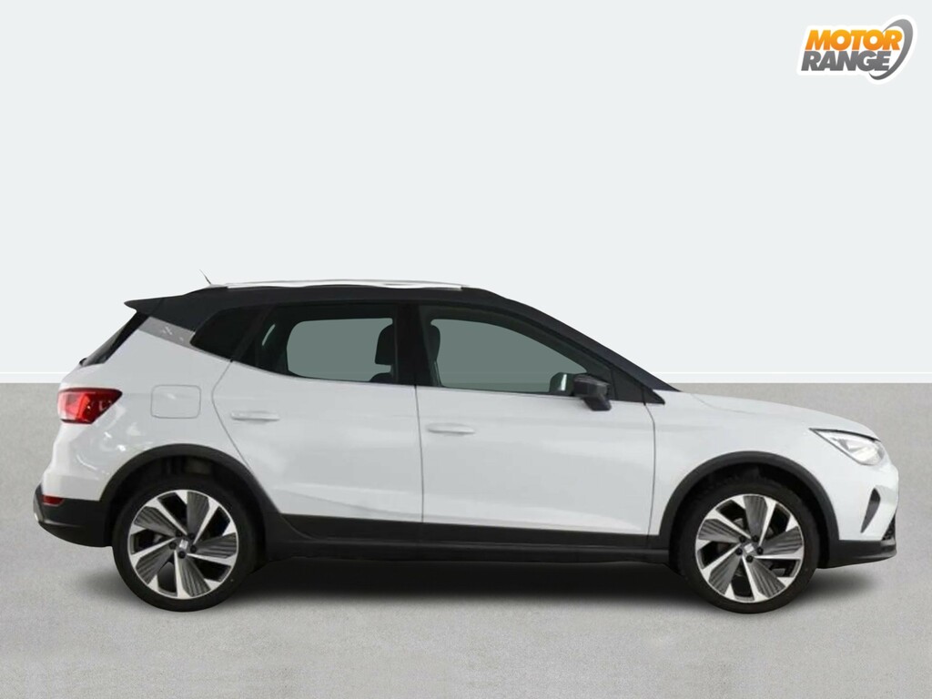 Seat Arona 1.0 Tsi 110 Fr Sport CK72VNJ White #2