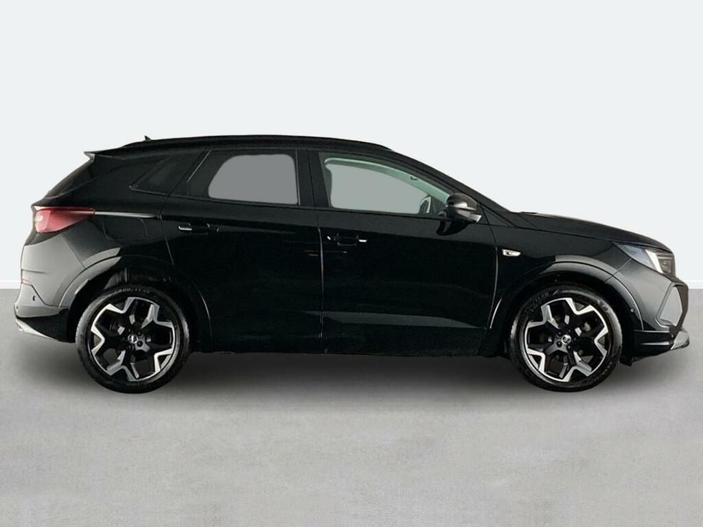 Vauxhall Grandland 1.2 Turbo Ultimate AVZ3446 Black #2