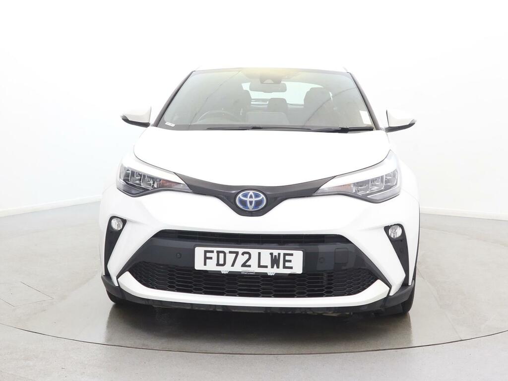 Toyota C-Hr 1.8 Hybrid Icon Cvt FD72LWE White #2