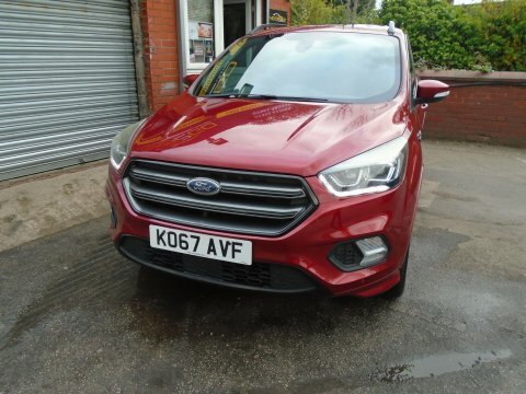 Ford Kuga 2.0 Tdci St-line KO67AVF Red #3