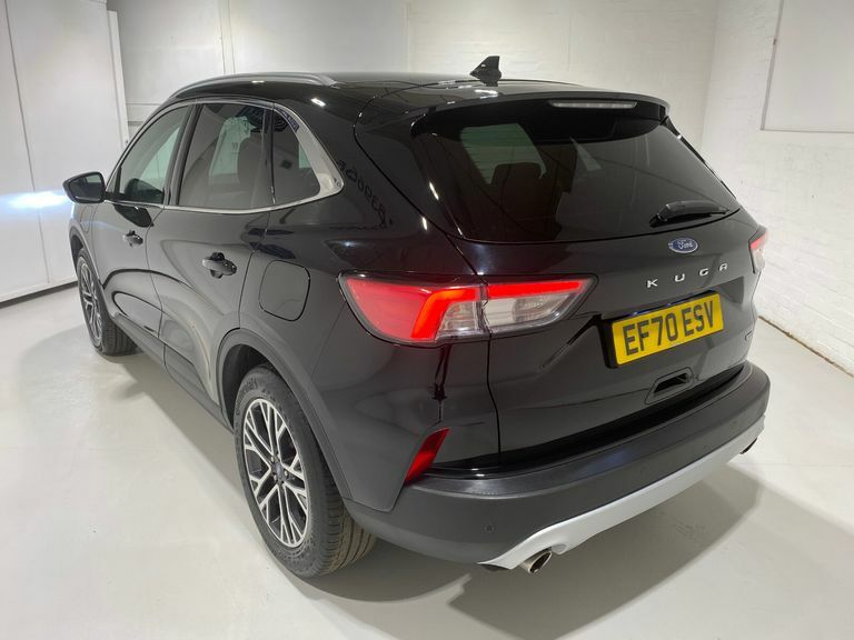 Ford Kuga 2.5 Phev 225Ps Titanium Edition 5Dr. EF70ESV Black #3