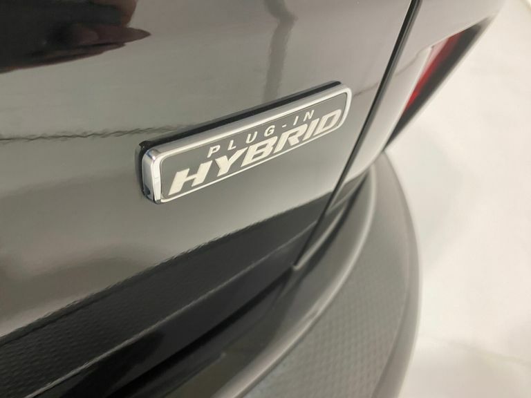 Ford Kuga 2.5 Phev 225Ps Titanium Edition 5Dr. EF70ESV Black #6