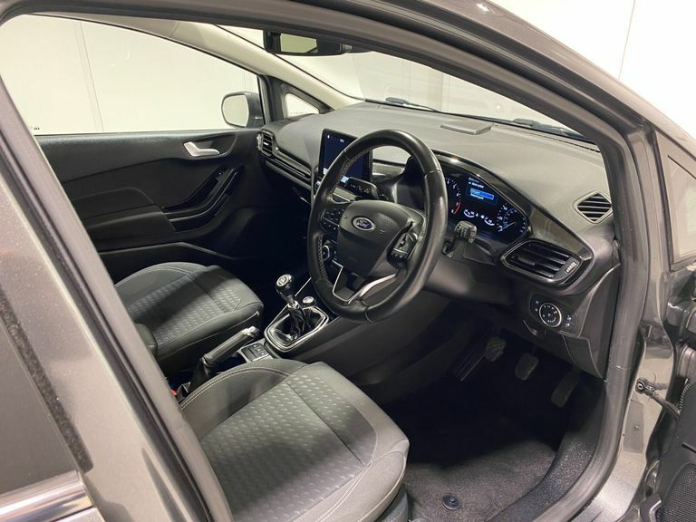 Ford Fiesta 1.0 Turbo Ecoboost 100Ps 6 Spd Titanium 5Dr. FN18LPZ Grey #2
