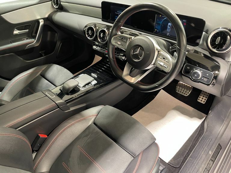 Mercedes-Benz A Class A180d 1.5 116Ps Amg Line WD18SUX Grey #2