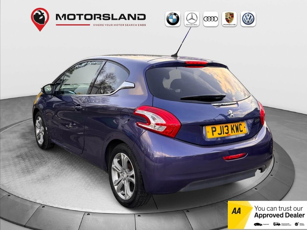Peugeot 208 1.2 Vti Allure Euro 5 Blue #5