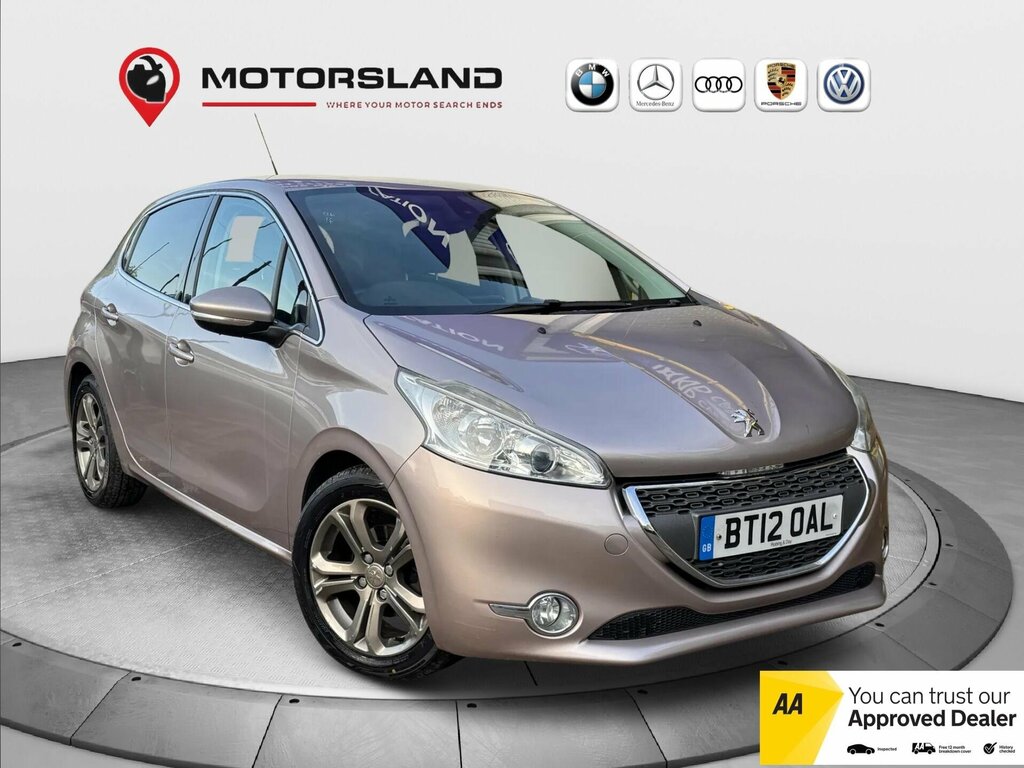 Peugeot 208 1.4 Vti Allure Euro 5 Pink