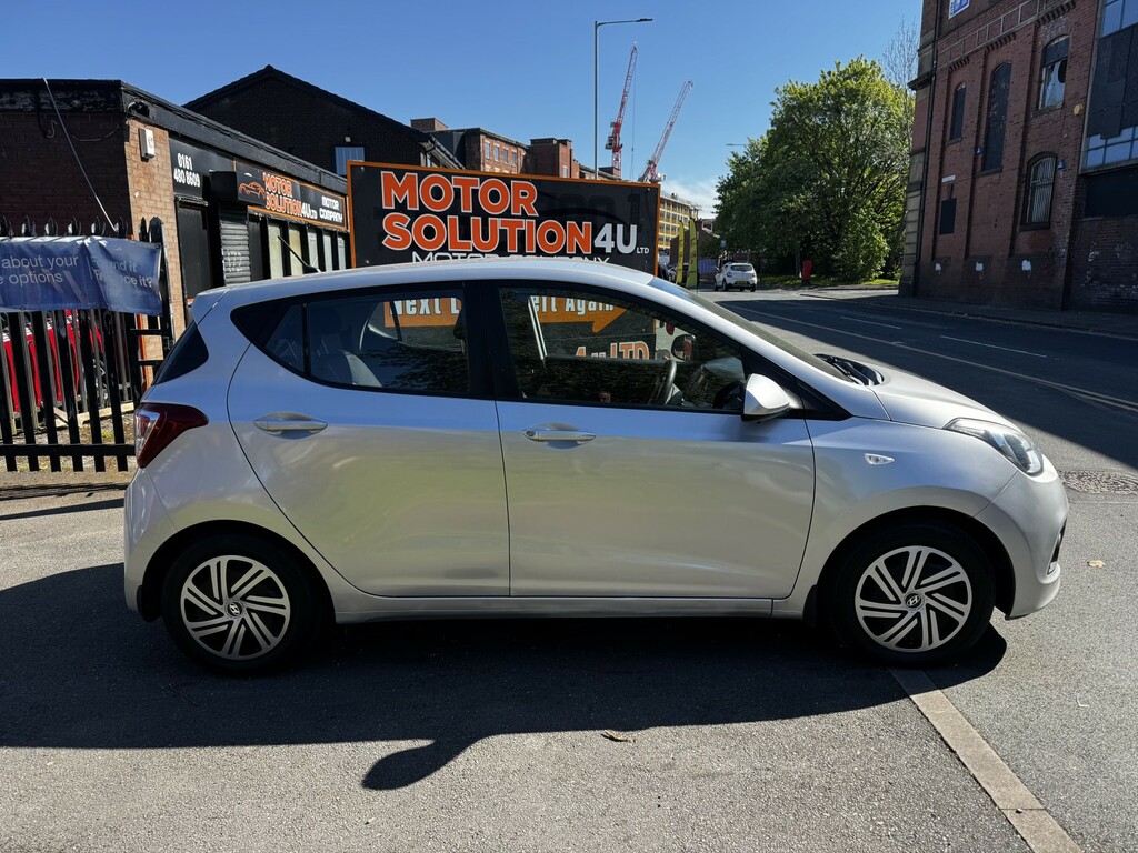 Hyundai I10 Hatchback 1.0 Se 201414 MA14JFN Silver #5