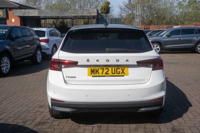 Skoda Fabia 2022 1.0 Mpi Colour Edition Hatchback M MK72UGX White #5