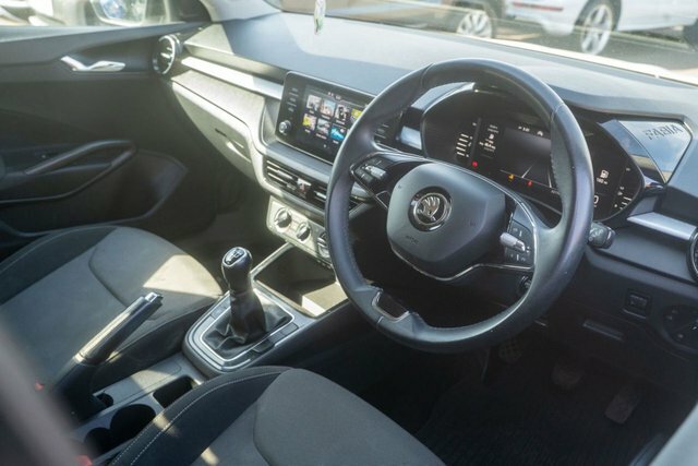Skoda Fabia 2022 1.0 Mpi Colour Edition Hatchback M MK72UGX White #2
