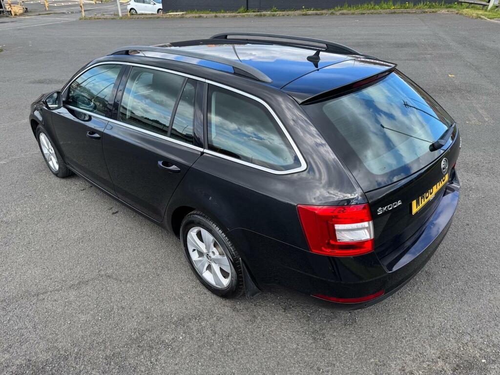 Skoda Octavia Estate 1.6 Tdi Se Technology Euro 6 Ss 201 WN68TKO Black #3