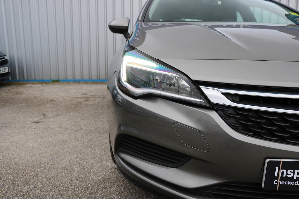 Vauxhall Astra Design Cdti S S OU18AZL Grey #2