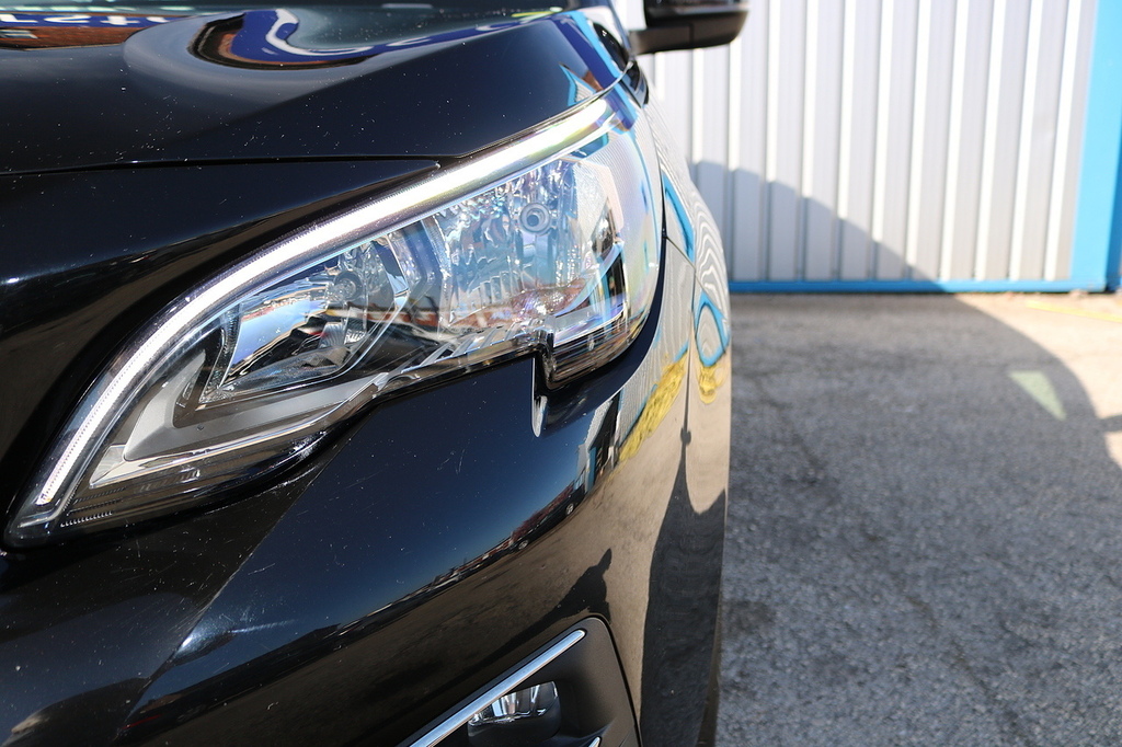 Peugeot 3008 Active 1.5 Hdi WU19YGX Black #5