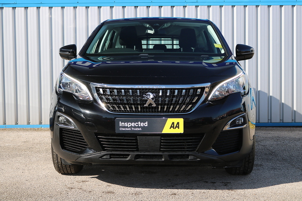 Peugeot 3008 Active 1.5 Hdi Black