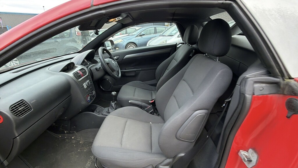 Vauxhall Tigra Blue #17