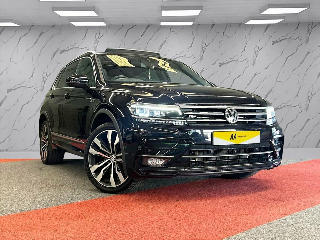 Volkswagen Tiguan 2L R-line Tech KT69FXD Black #2