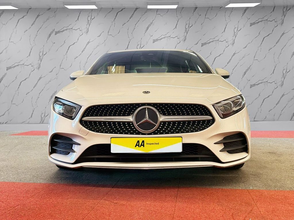 Mercedes-Benz A Class 1.3L Amg Line WV69NPP White #3