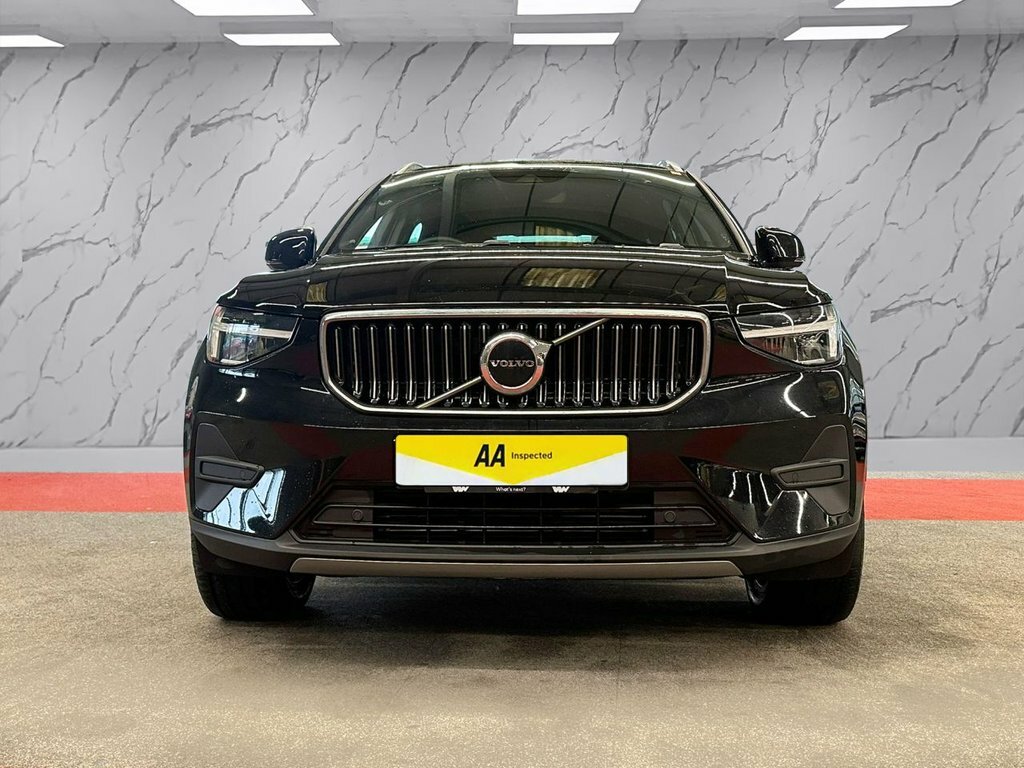 Volvo XC40 1.5L Core BP72VBV Black #3