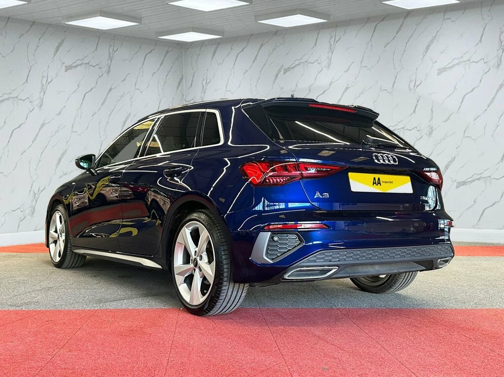 Audi A3 1L S Line WG23RKN Blue #5