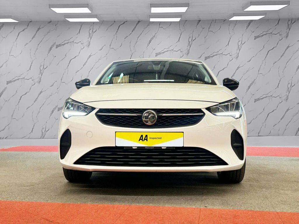 Vauxhall Corsa 1.2L Se Premium VO70ZVR White #3