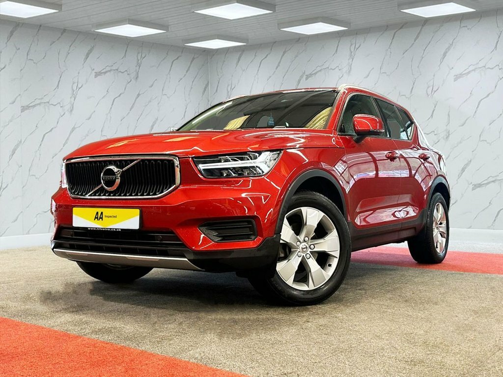 Volvo XC40 1.5L Momentum CU68NHC Red #4