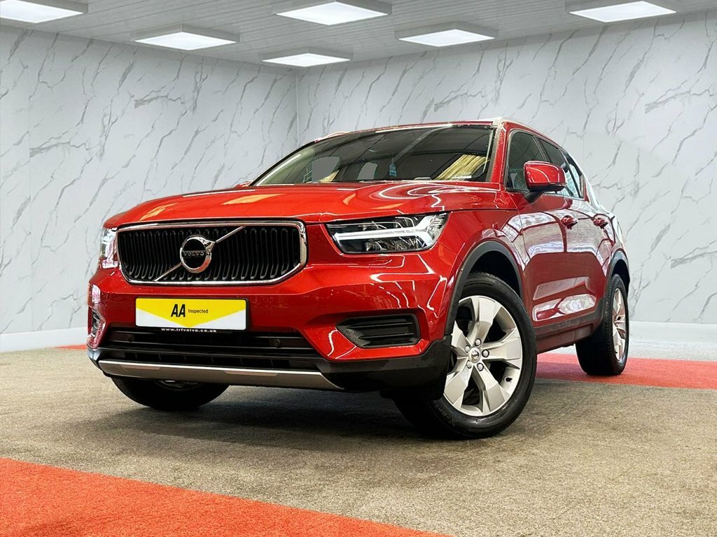 Volvo XC40 1.5L Momentum CU68NHC Red #5
