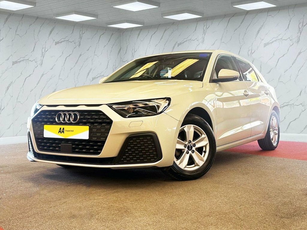 Audi A1 1L Technik RO73HWM Silver #5