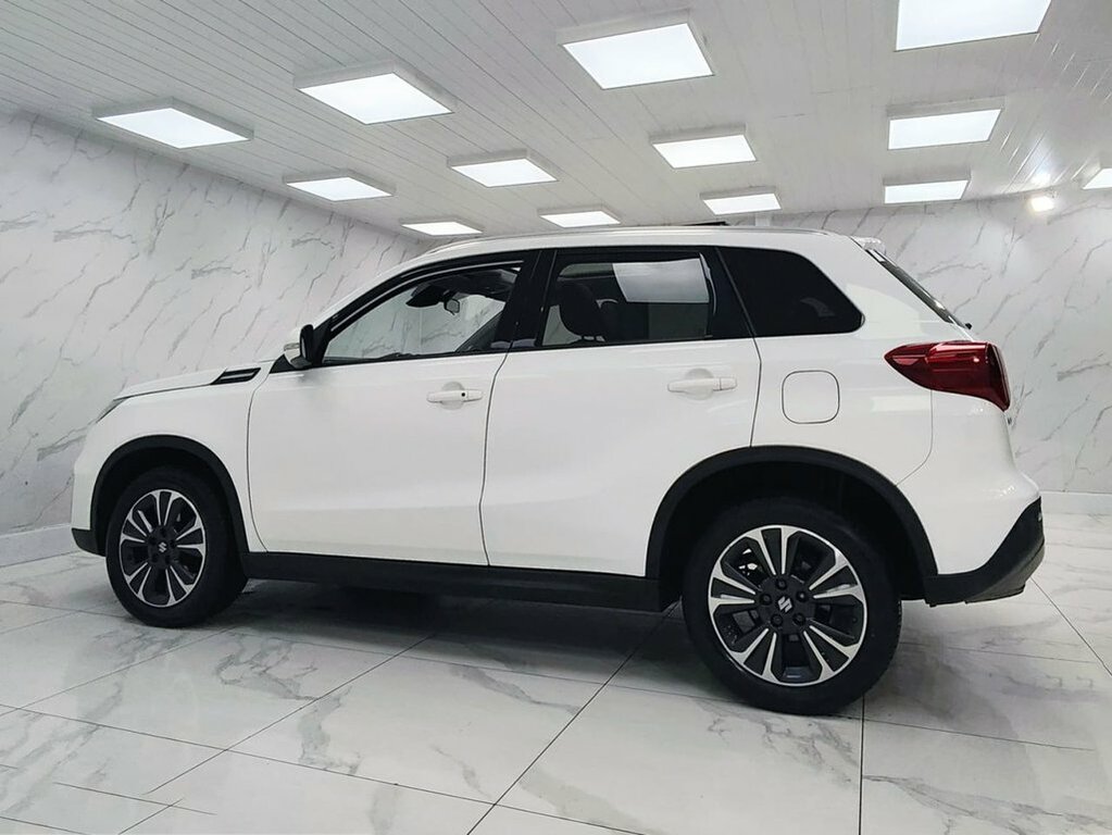 Suzuki Vitara 1.4L Sz5 White #6