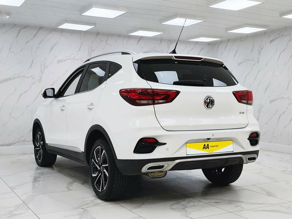 MG ZS 1L Exclusive DE24FYD White #6
