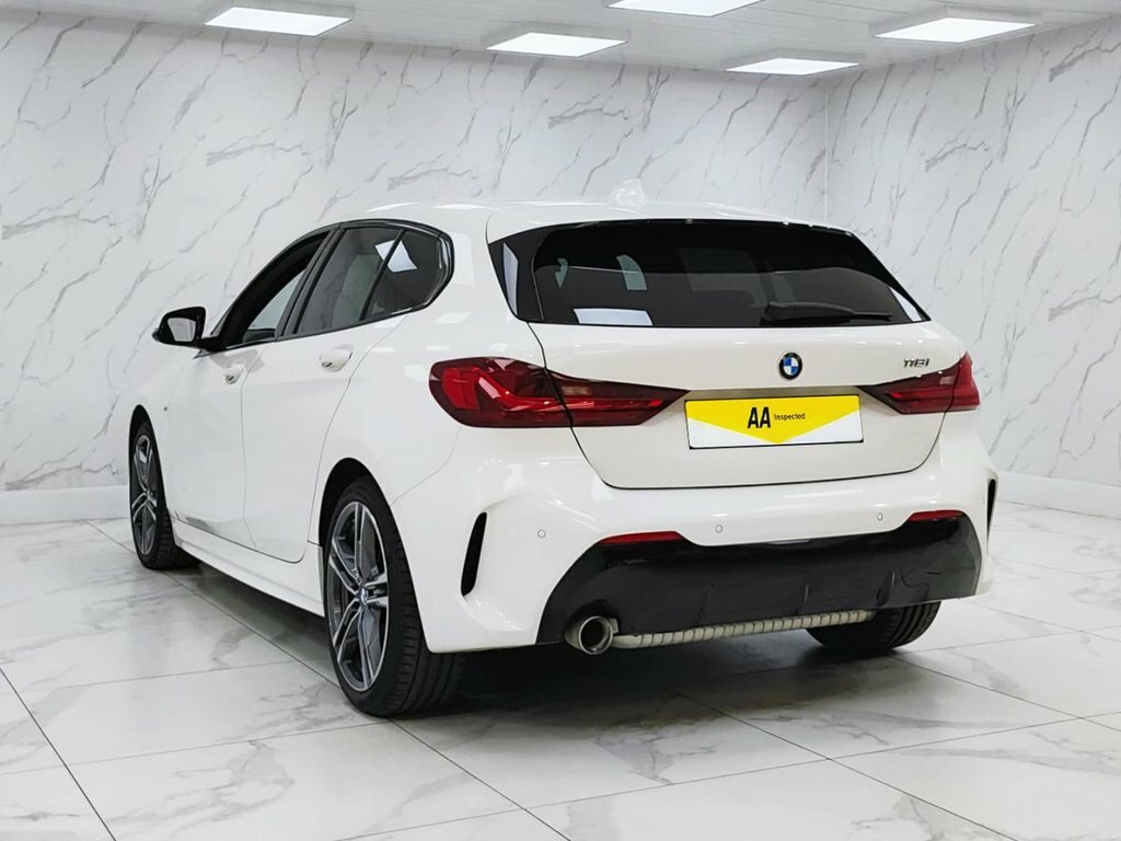 BMW 1 Series 1.5L M Sport YP69KZK White #5
