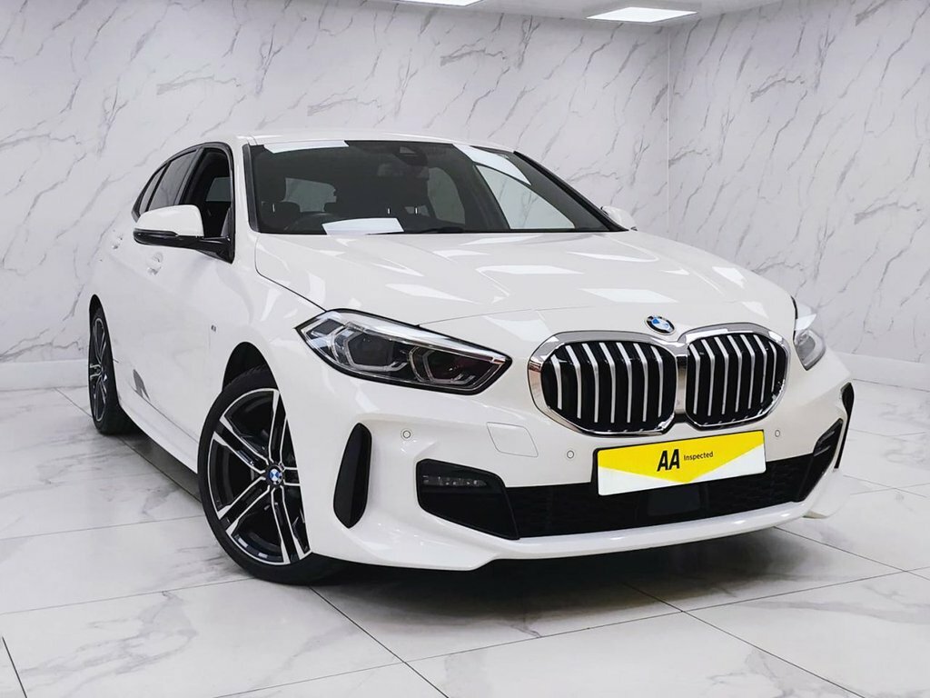 BMW 1 Series 1.5L M Sport YP69KZK White #4