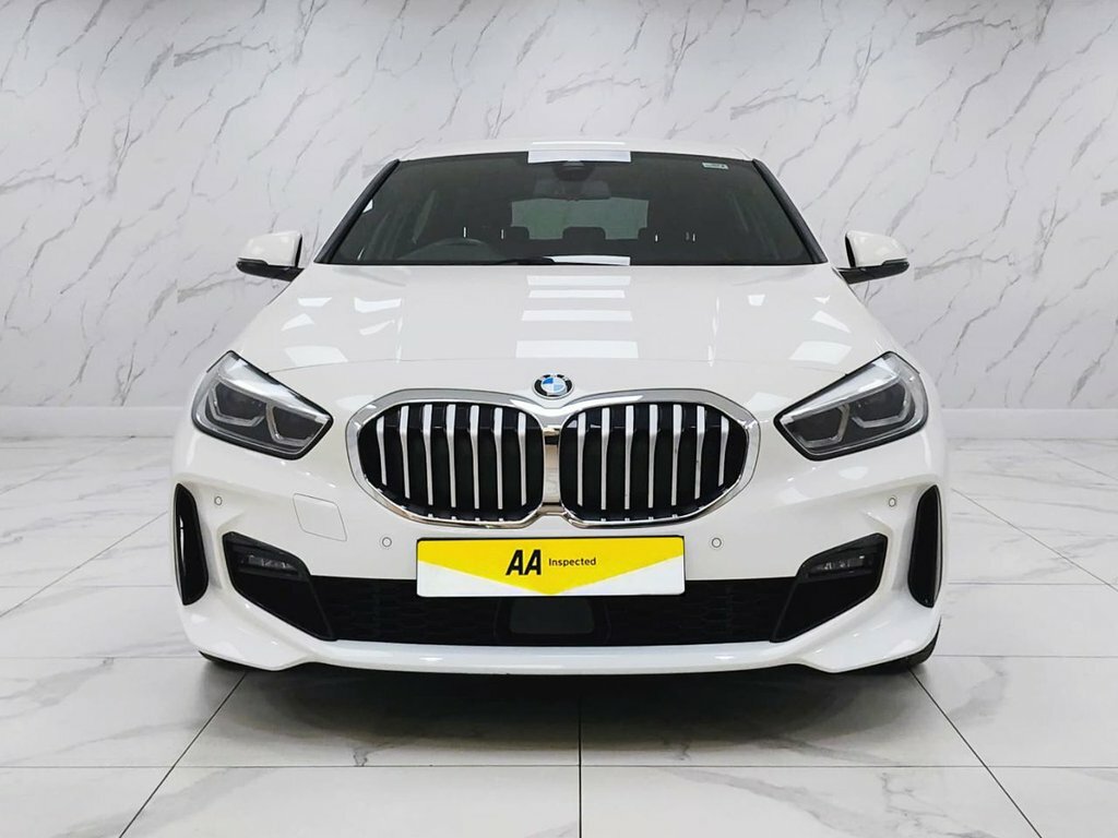 BMW 1 Series 1.5L M Sport YP69KZK White #2