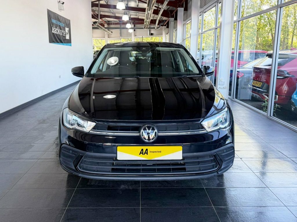 Volkswagen Polo 1L Life SW71BVK Black #3