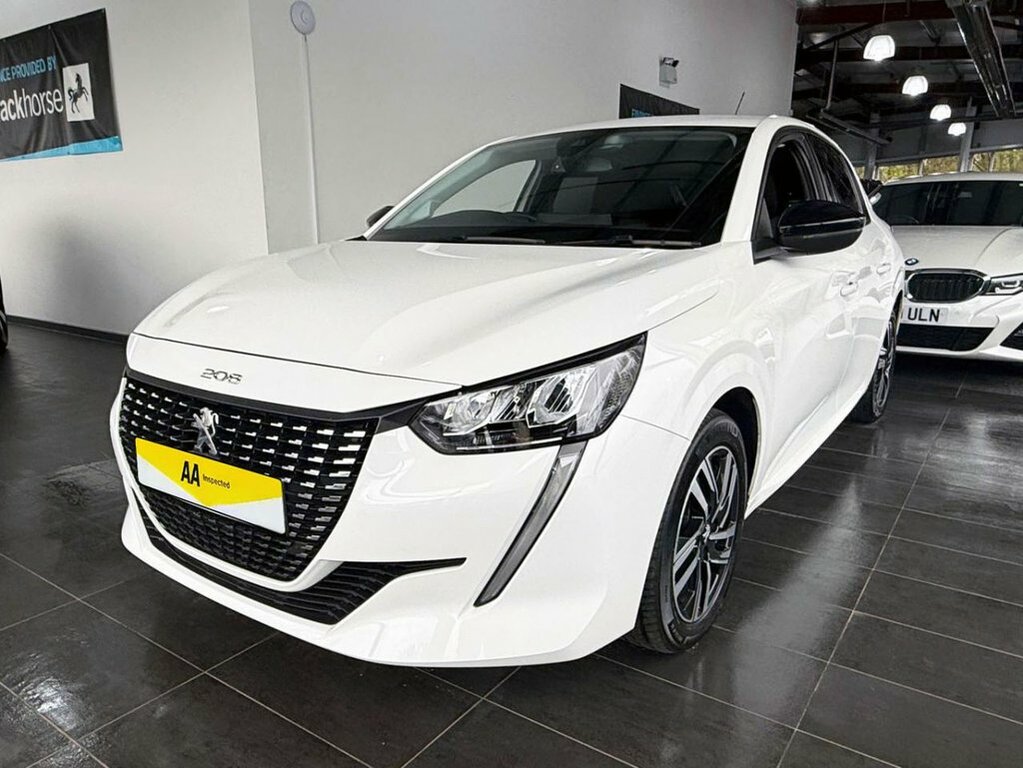 Peugeot 208 1.2L Allure Premium FD73MYW White #4
