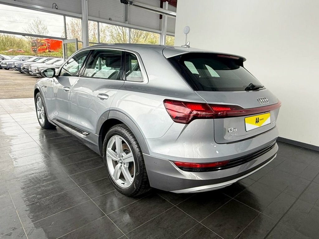 Audi E-tron Suv AE70VFC Silver #6