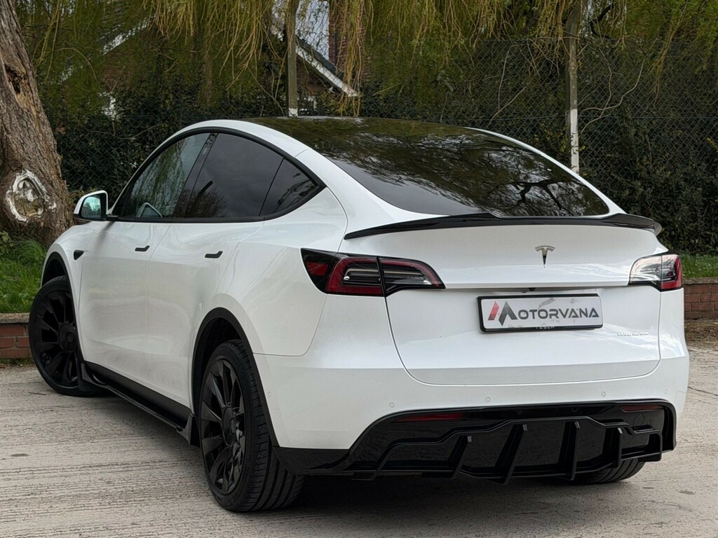 Tesla Model Y Dual Motor Long Range 4Wde SH72LUE White #4