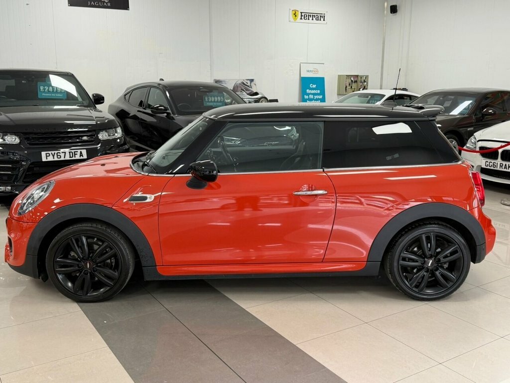 Mini Hatch 1.5L Cooper Sport CJ19UKP Orange #6