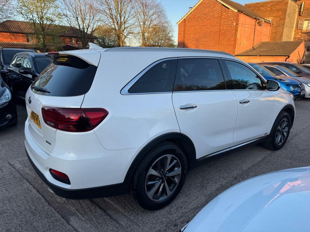 Kia Sorento Suv 2.2 Crdi Kx-2 Awd Euro 6 Ss 2018 PN68HLM White #4