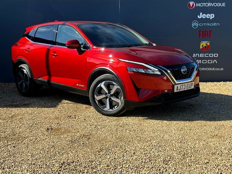 Nissan Qashqai 1.5 E-power N-connecta Red