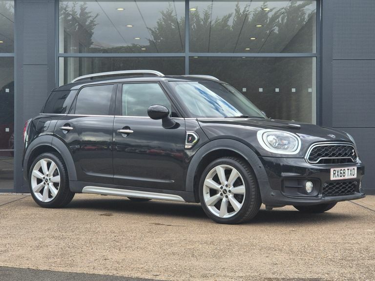 Mini Countryman 2.0 Cooper S 7 Speed Black