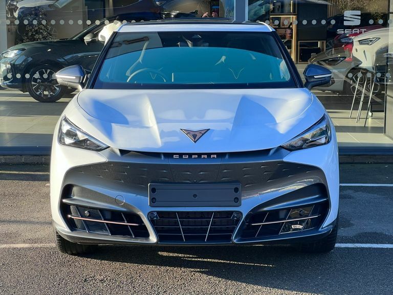 Cupra Tavascan 210Kw V2 77Kwh  White #2