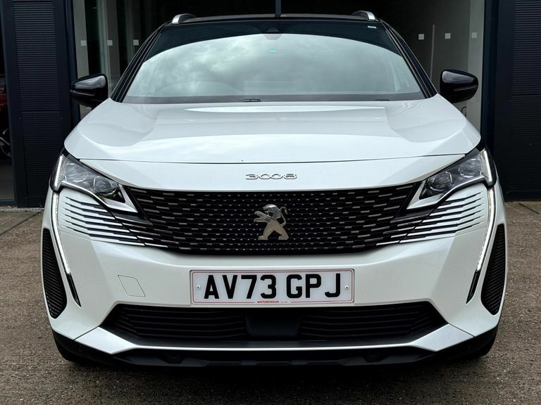 Peugeot 3008 1.6 Hybrid4 300 Gt E-eat8 AV73GPJ White #5