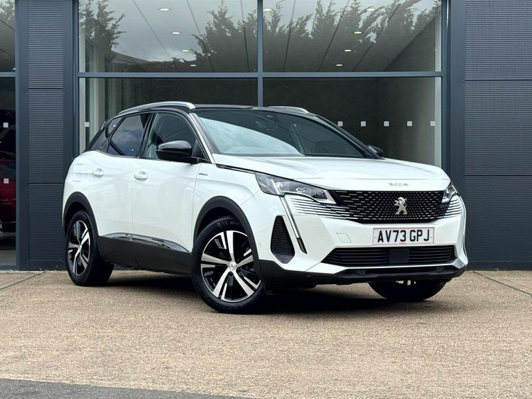 Peugeot 3008 1.6 Hybrid4 300 Gt E-eat8 White