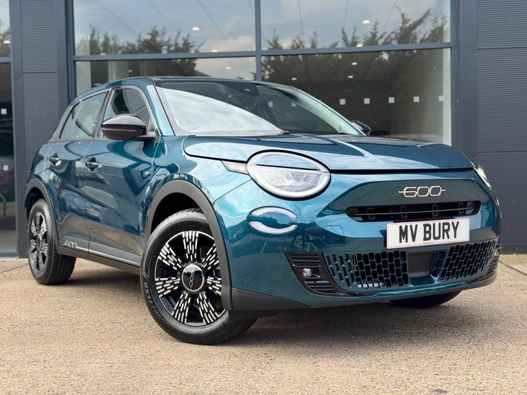 Fiat 600 1.2 Hybrid 48V 136 Edct-6 Green #2