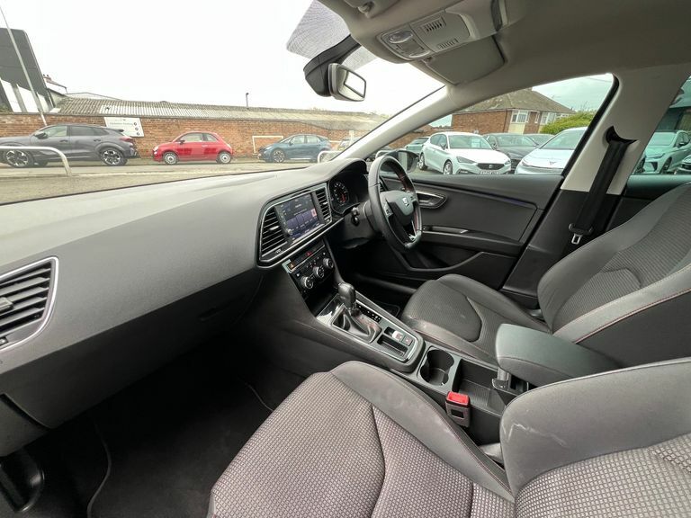 Seat Leon 1.5 Tsi Evo 150 Fr Ez Dsg KY70GPF Grey #2