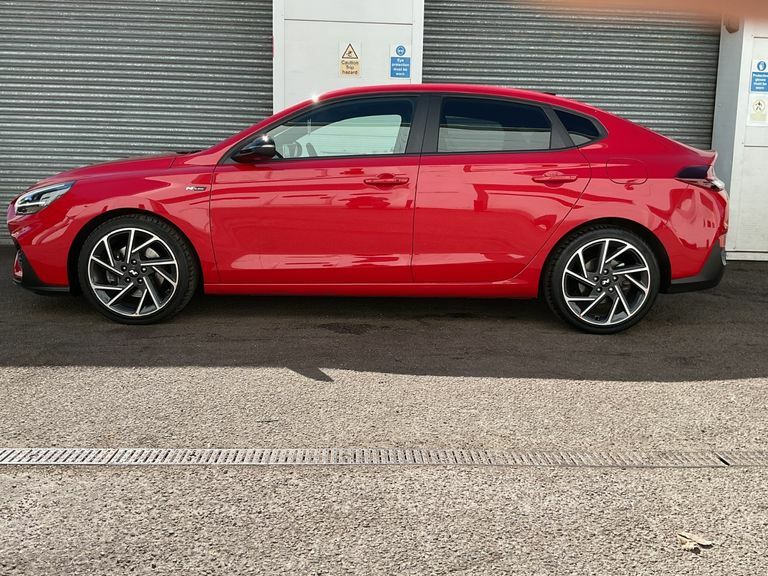 Hyundai I30 1.5T Gdi N Line Dct Red #4