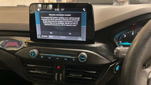 Ford Focus 1.5 Ecoblue St-line Hatchback Eu SB68NNT Silver #4