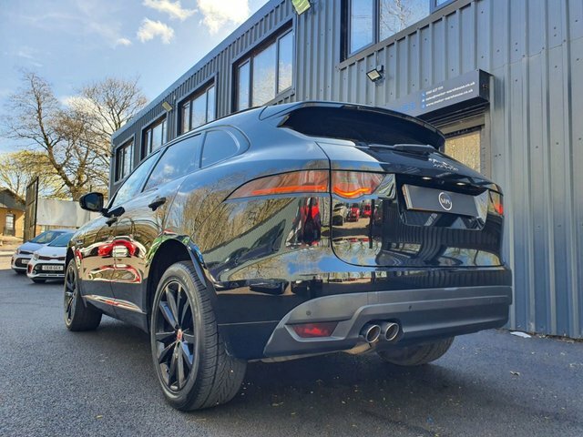 Jaguar F-Pace 2.0 D180 R-sport Suv Awd Euro 6 S FE68PVU Black #2