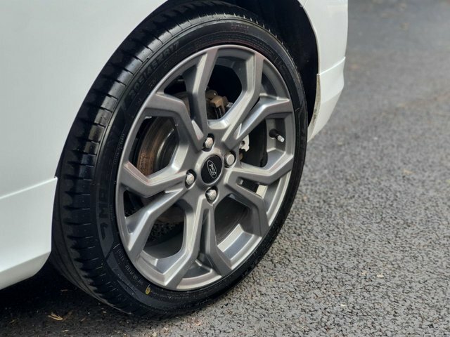 Ford Fiesta 1.0T Ecoboost Gpf St-line Hatchback Man BD19VYP White #6