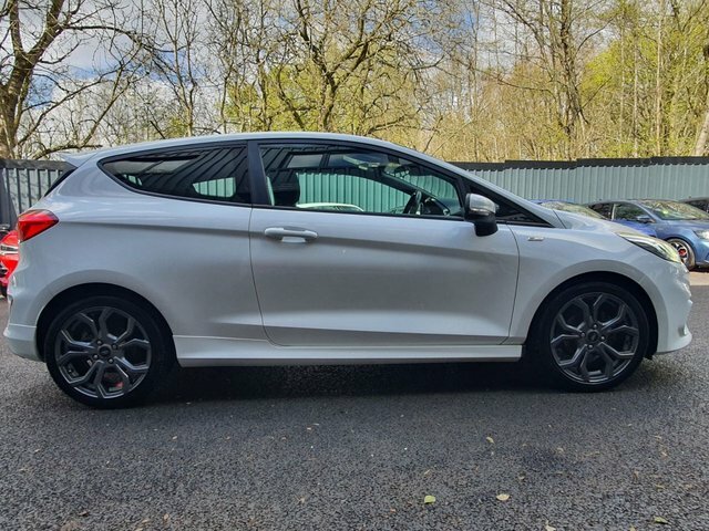 Ford Fiesta 1.0T Ecoboost Gpf St-line Hatchback Man BD19VYP White #3