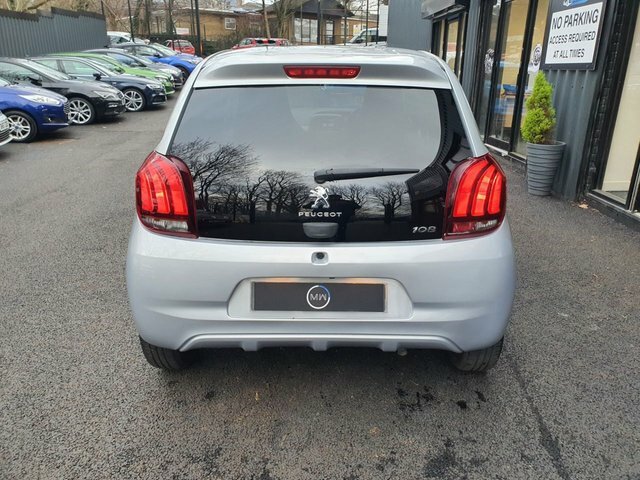 Peugeot 108 1.2 Vti Puretech Allure Hatchback Manua WJZ7048 Silver #4